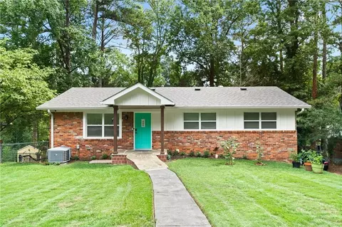 688 Rosalyn Dr, Marietta, GA 30062