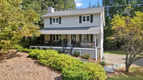 499 Ridgeview Cir, Morganton, GA 30560