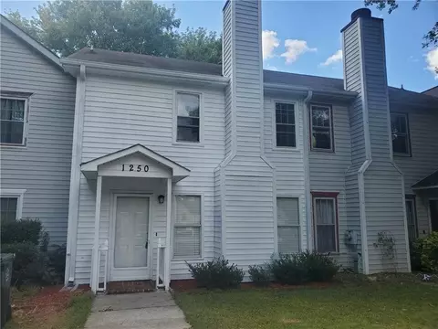 1250 Kennesaw Trace Ct NW, Kennesaw, GA 30144