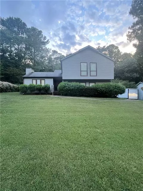 517 Benson Hurst Dr SW, Mableton, GA 30126