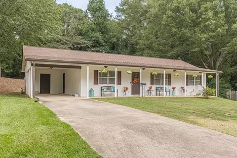 4380 N Giles Rd, Douglasville, GA 30134
