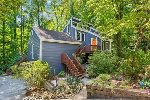 2721 Twin Creek Ct, Marietta, GA 30062