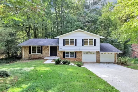2109 Newgate Dr, Decatur, GA 30035
