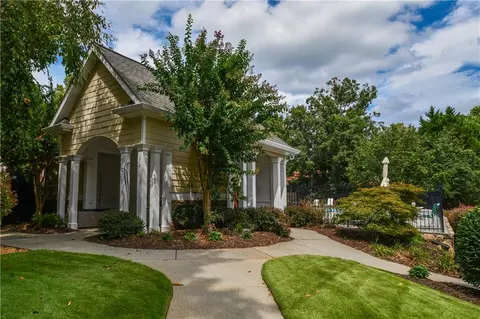 2075 Pine Tree Dr #D2, Buford, GA 30518 photo 36