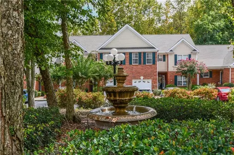 2075 Pine Tree Dr #D2, Buford, GA 30518 photo 32