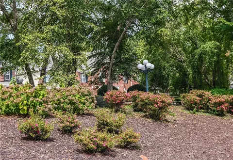 2075 Pine Tree Dr #D2, Buford, GA 30518 photo 33