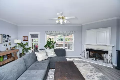 2075 Pine Tree Dr #D2, Buford, GA 30518 photo 8