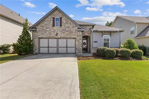 6746 Birch Bark Way, Flowery Branch, GA 30542