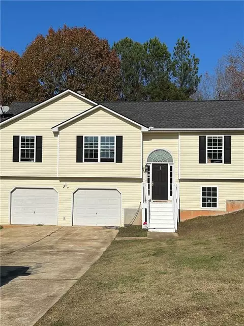 212 Jordan Ln, Carrollton, GA 30116