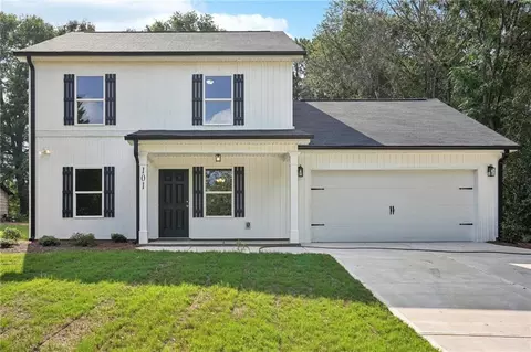 101 Liberty Cir, Griffin, GA 30224