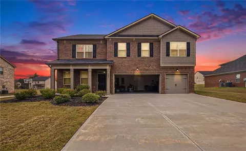 1401 Harlequin Way, Stockbridge, GA 30281