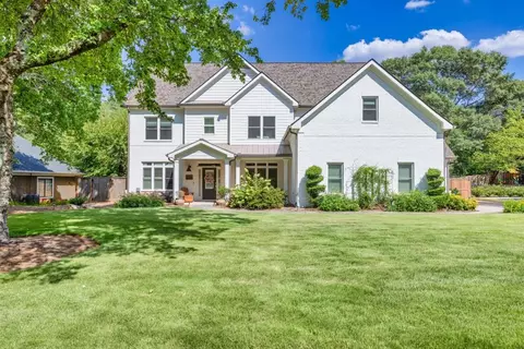 1545 Oakfield Ln, Roswell, GA 30075
