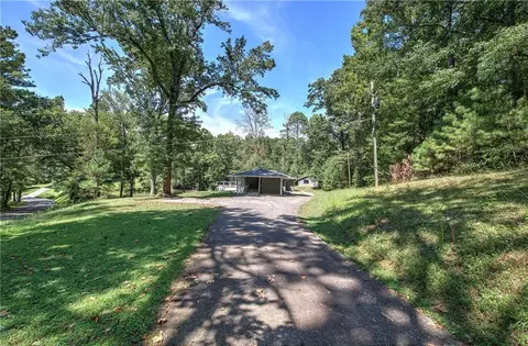 159 Gaddis Rd NW, Cartersville, GA 30120