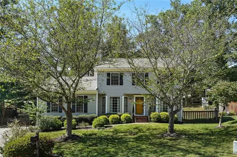 2313 Bent Pine Ovrlk NE, Marietta, GA 30068