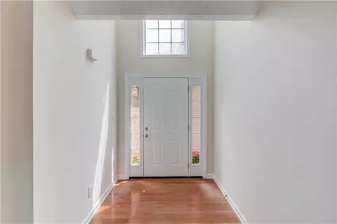 920 James Ridge Dr, Lawrenceville, GA 30045