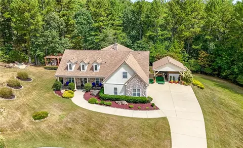 56 Muskogee Ct, Dallas, GA 30132