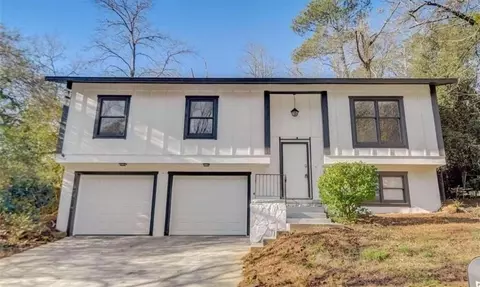 3929 Valley Brk, Snellville, GA 30039
