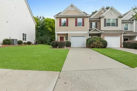 4691 Beacon Ridge Ln, Flowery Branch, GA 30542