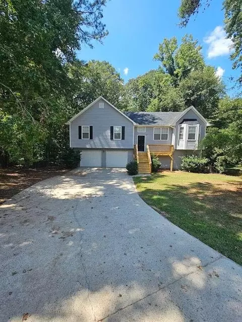 312 Whaleys Lake Dr, Jonesboro, GA 30238