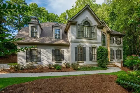 210 Fox Ridge Cir, Alpharetta, GA 30022