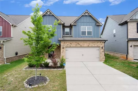2235 Bridgewater Pass, Hampton, GA 30228