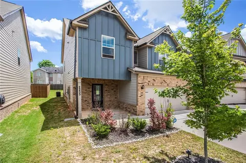 2235 Bridgewater Pass, Hampton, GA 30228 photo 4