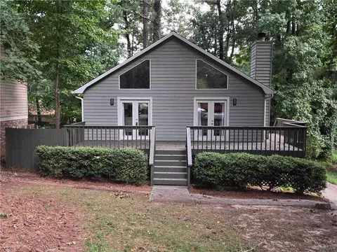 8443 Norris Lake Rd, Snellville, GA 30039