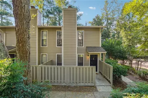 105 River Mill Cir, Roswell, GA 30075