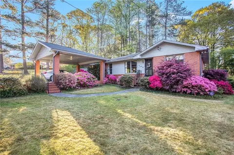 1073 N Druid Hills Cir, Decatur, GA 30033