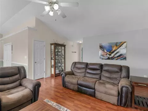 60 Nicole Ct, Covington, GA 30016 photo 4