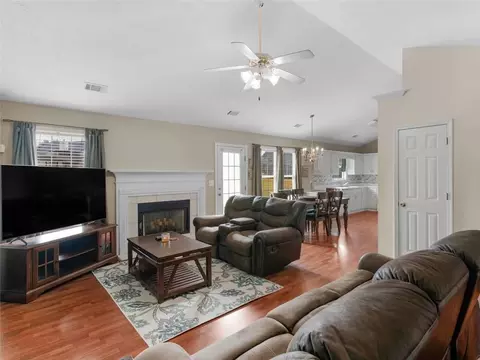 60 Nicole Ct, Covington, GA 30016 photo 6