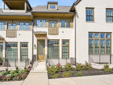 6774 Encore Blvd, Sandy Springs, GA 30328