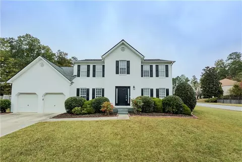 1845 Pinehurst View Dr, Grayson, GA 30017