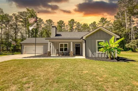 110 Oakridge Dr, Covington, GA 30014 photo 2