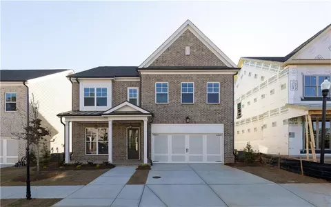 1007 Burton Bend Trl, Buford, GA 30518