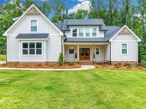 562 Jackson Trail Rd, Jefferson, GA 30549