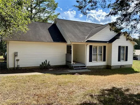 101 Prater Dr SE, Calhoun, GA 30701