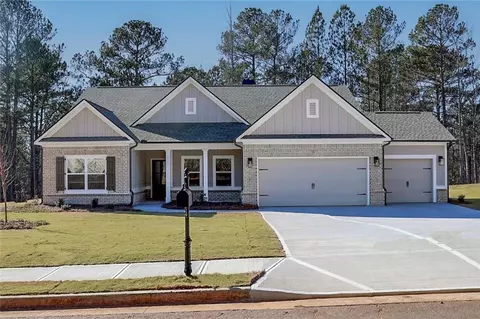 532 Belle Woode St, Monroe, GA 30656