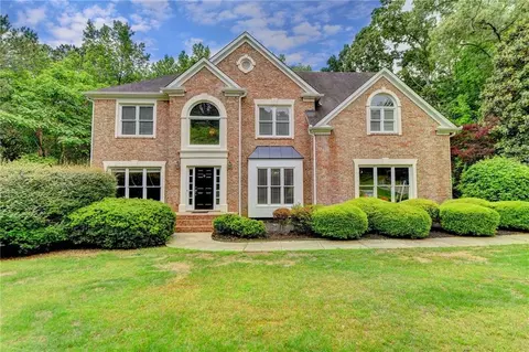 580 Hopewell Downs Dr, Milton, GA 30004
