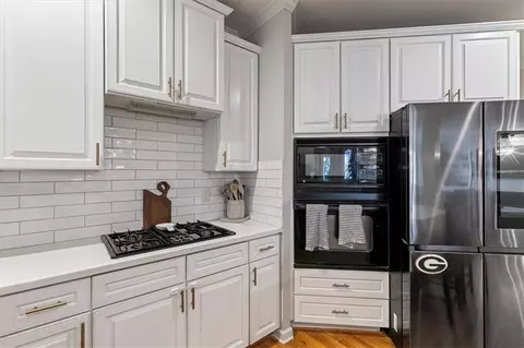 3985 Summit Gate Dr, Suwanee, GA 30024 photo 9