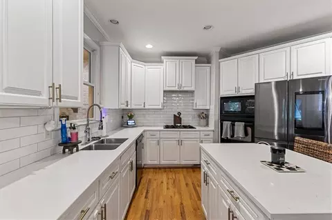 3985 Summit Gate Dr, Suwanee, GA 30024 photo 8