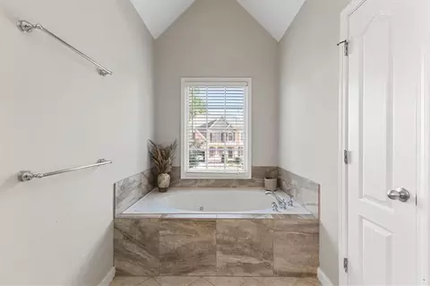 3985 Summit Gate Dr, Suwanee, GA 30024 photo 21