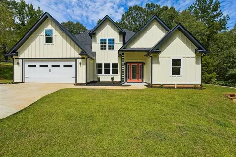 571 Babbs Mill Rd, Hampton, GA 30228