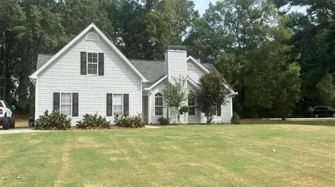 15 Otara Woods Dr, Newnan, GA 30263