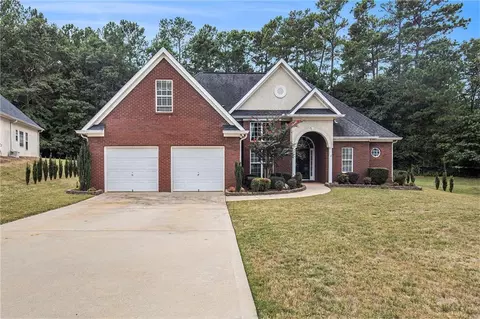 241 Yardsley Dr, Mcdonough, GA 30253