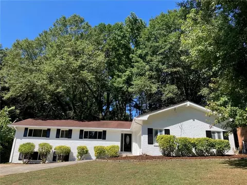 2707 Rainbow Ridge Rd, Decatur, GA 30034