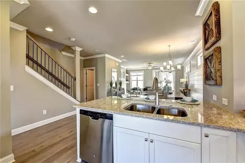 629 Millcroft Blvd #20, Buford, GA 30518