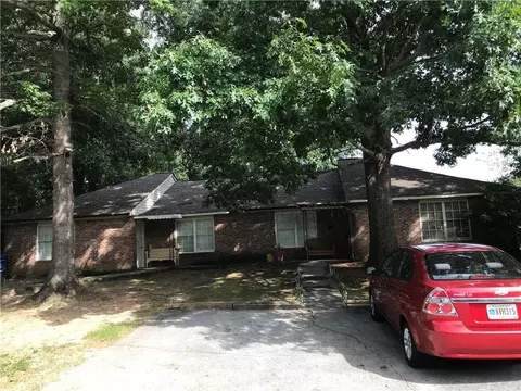 62 Forest Pl, Lawrenceville, GA 30046