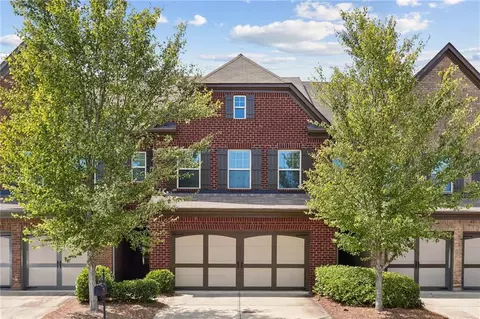 5880 Shiloh Woods Dr, Cumming, GA 30040