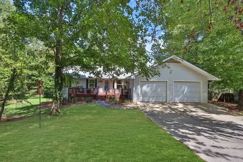 3630 Thompson Bnd, Gainesville, GA 30506